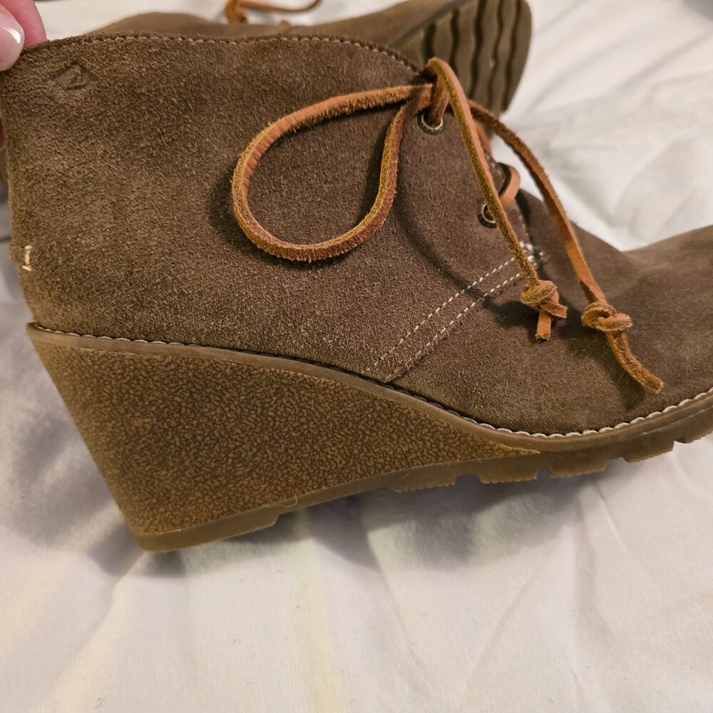 Sperry Top Sider Women's Celeste Prow Suede Bootie Taupe Tan Leather 8.5M. - Picture 9 of 14